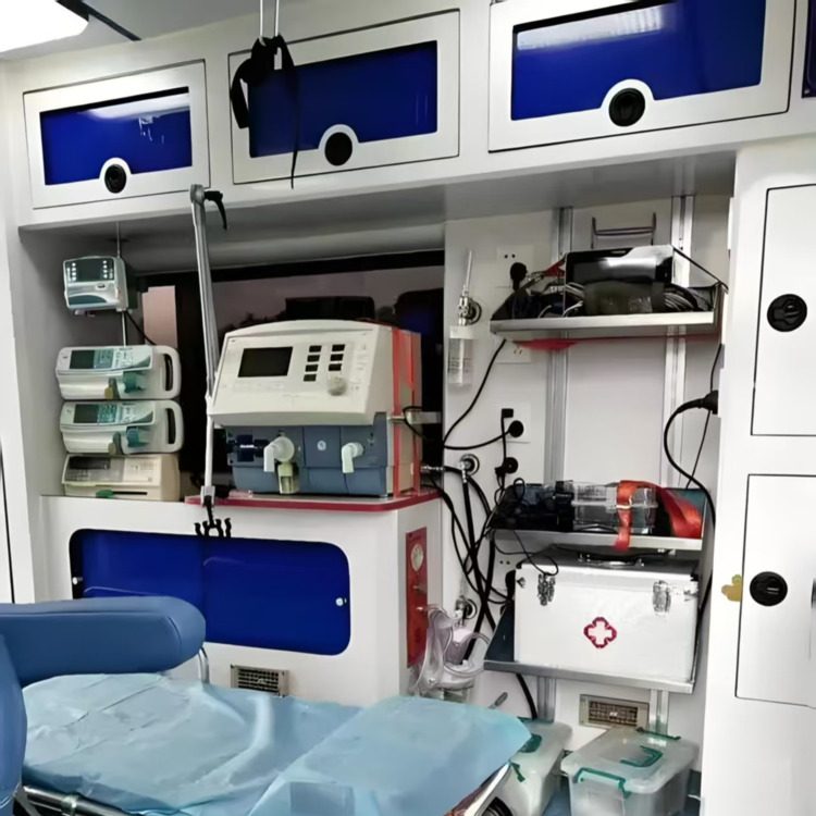 专业长途救护转运与健康保障 洛阳的安心之选